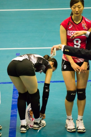 woman-volley-ball-358 (1)